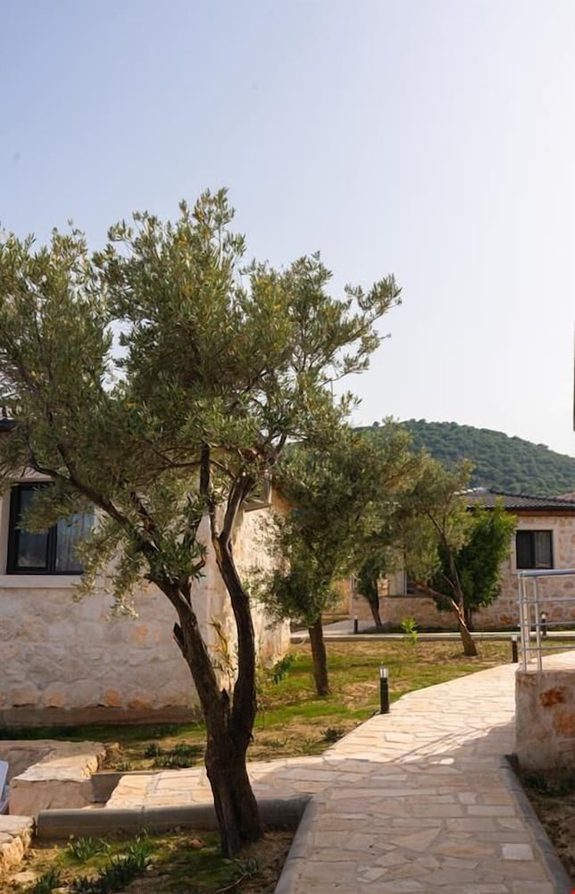 Terra Rossa Stone Houses Otel Kaş