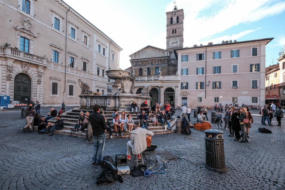 Vespa Studio Loft Trastevere