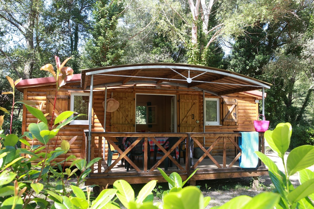 Camping Domaine du Petit Lac