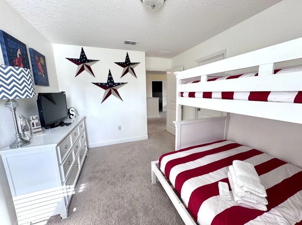 Solterra 6Br Retreat W/ Lazy River & Water Slide