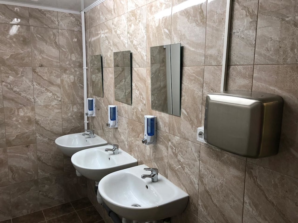 HotelHot Baumanskaya - Hostel