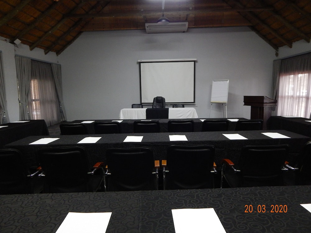 Kwalape Safari Lodge