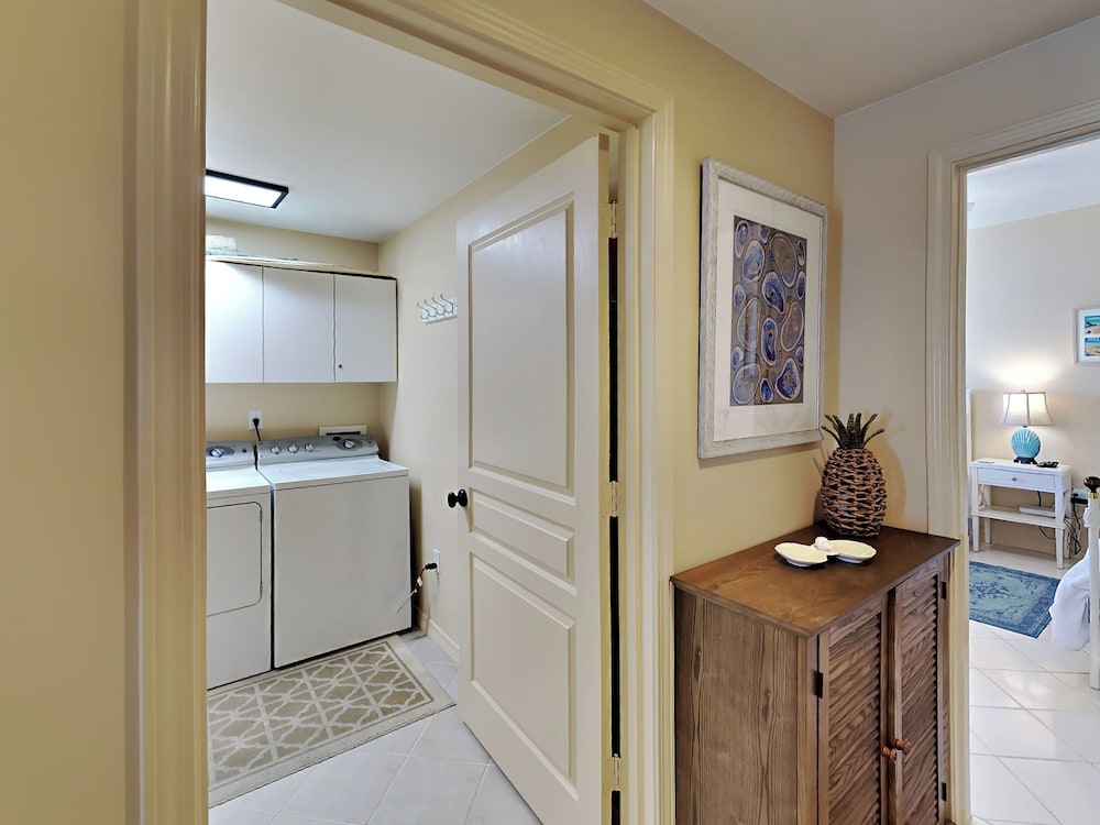 Emerald Isle #1108 by Southern Vacation Rentals