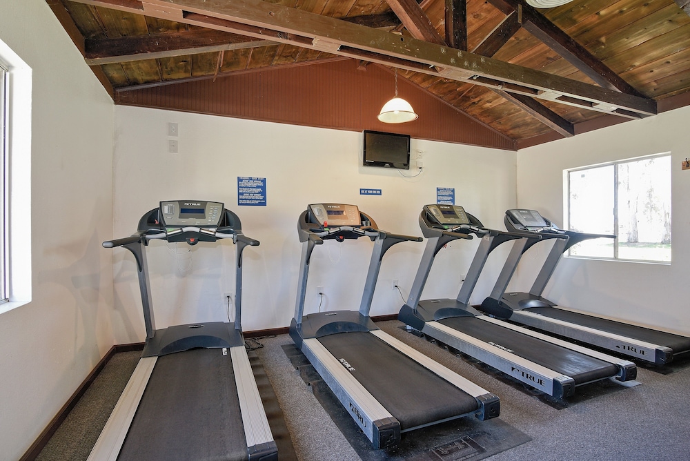 Wilderness Lakes RV Resort