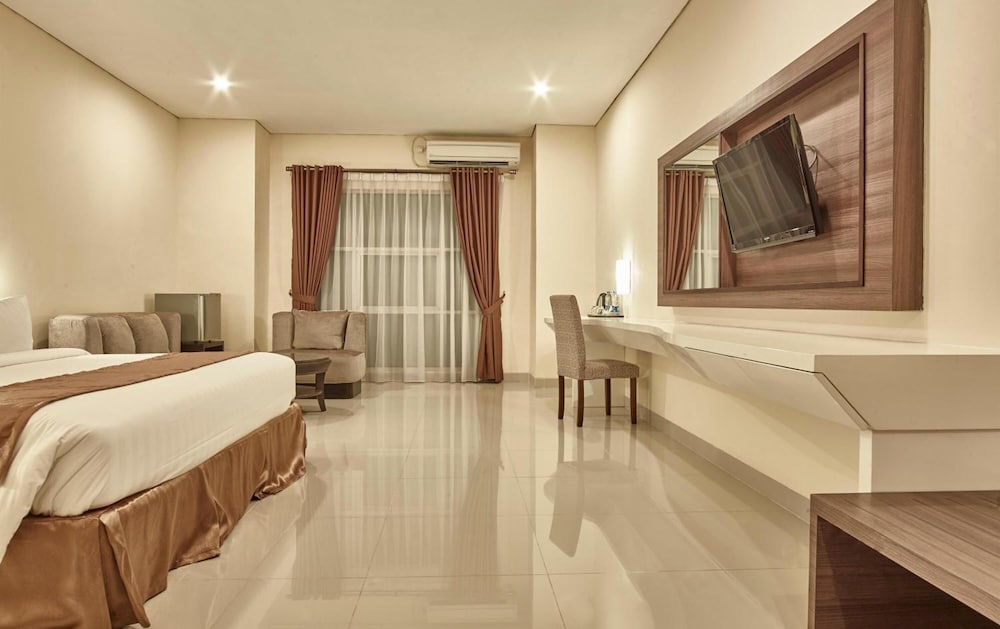 President Executive Club