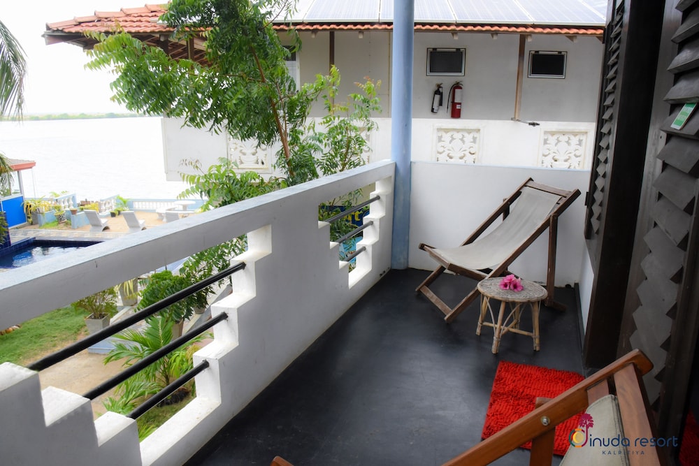 Dinuda Resort