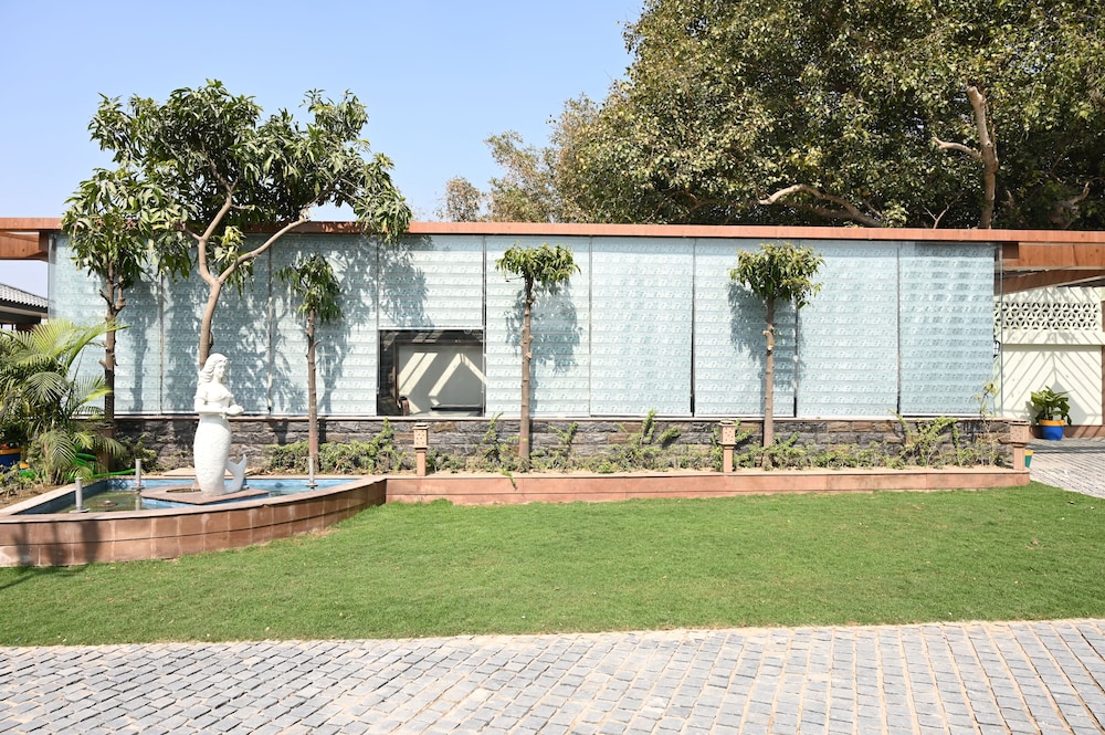 Dharm Resort
