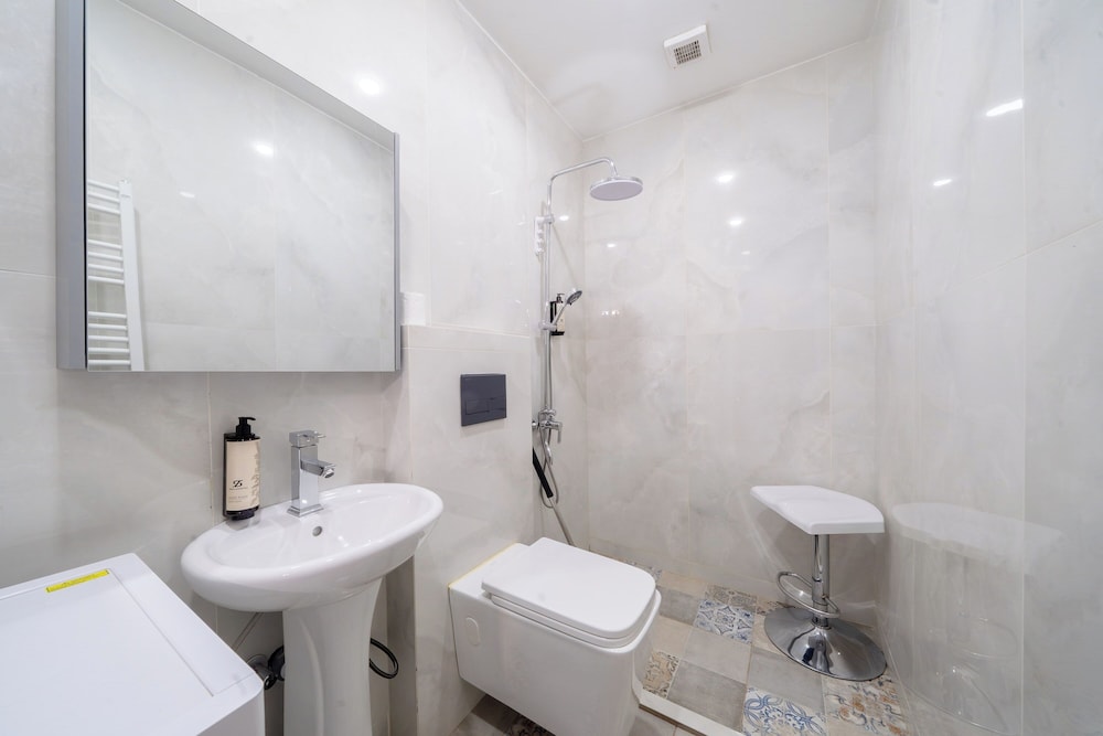 Niabi 3BDR Villa with pool