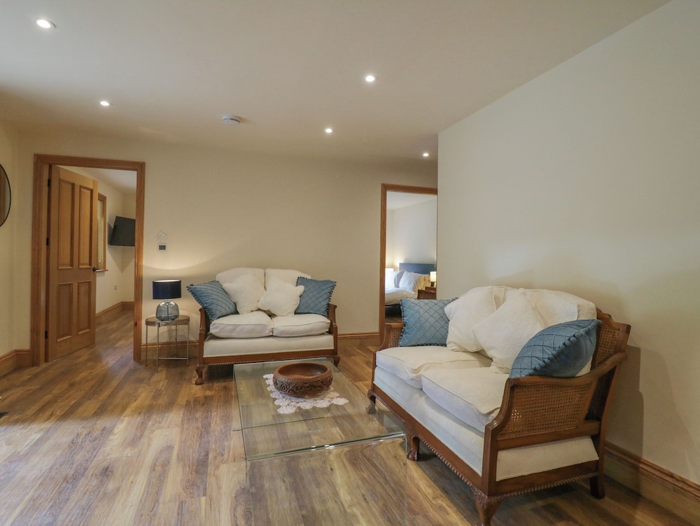Yew Tree Cottage