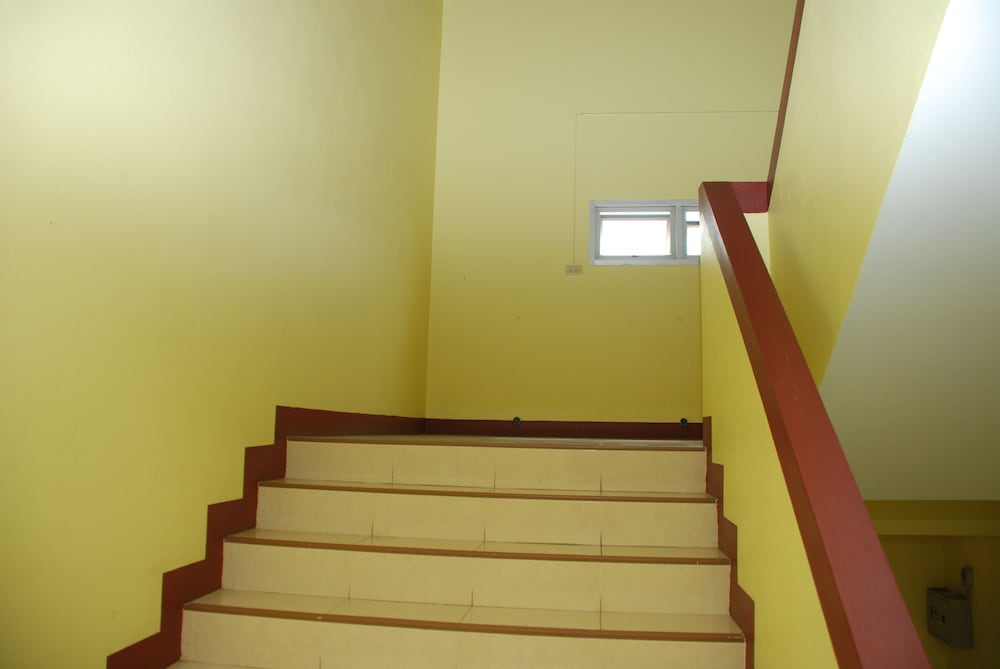 Nuttasit Apartment