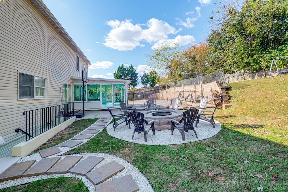 Nurse-friendly Fredericksburg Apt Near Hospitals