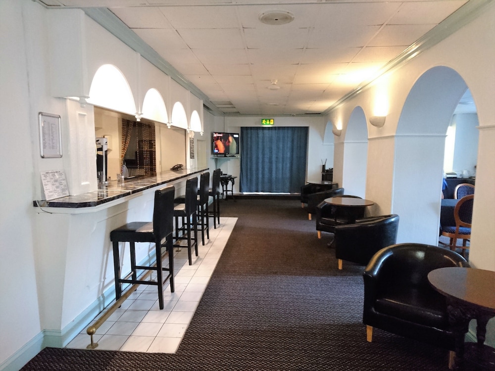 Sarum Hotel