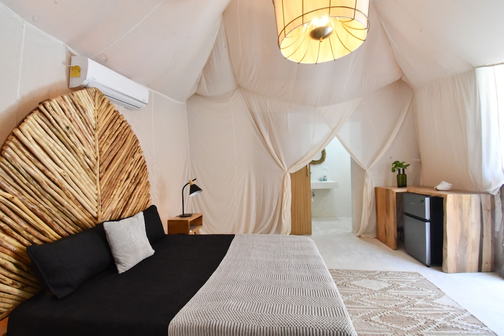 Arena y Mar Seaside Glamping Adults Only