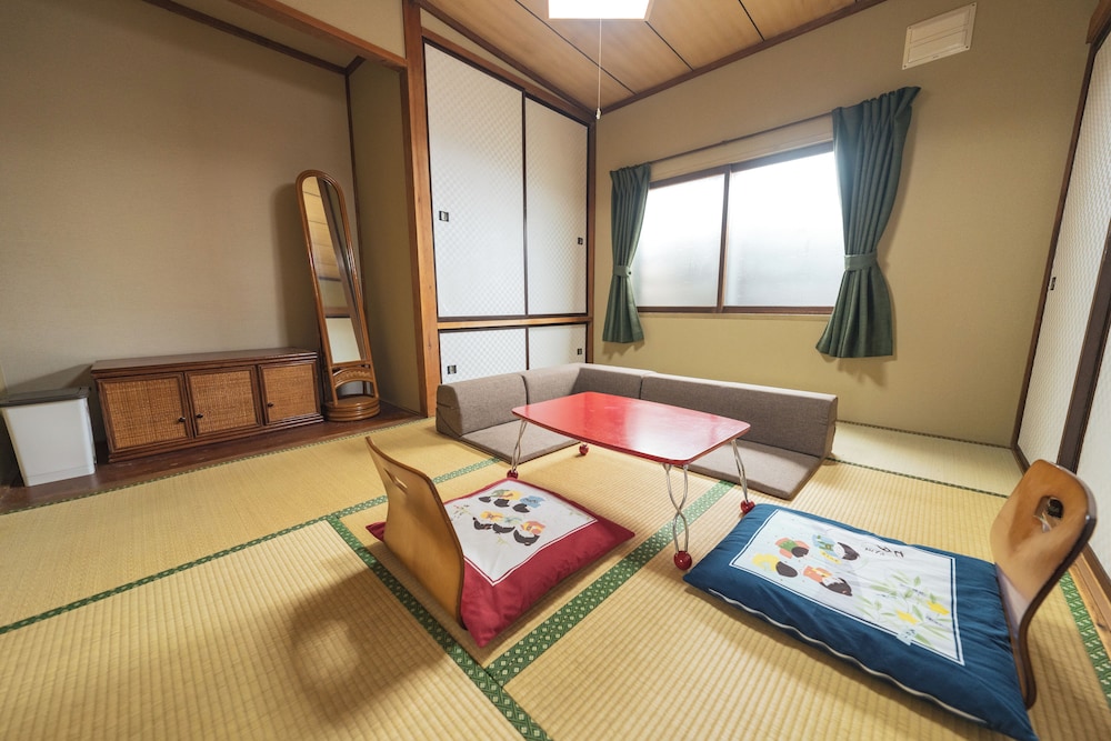 Motomachi House