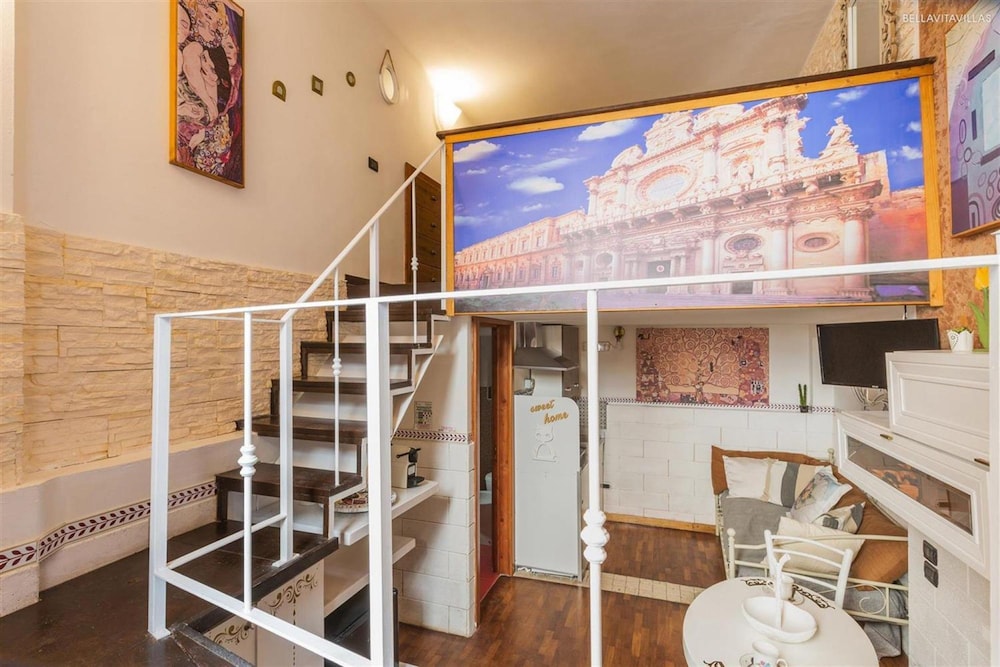 2417 Dimora Santa Croce by Barbarhouse view 4