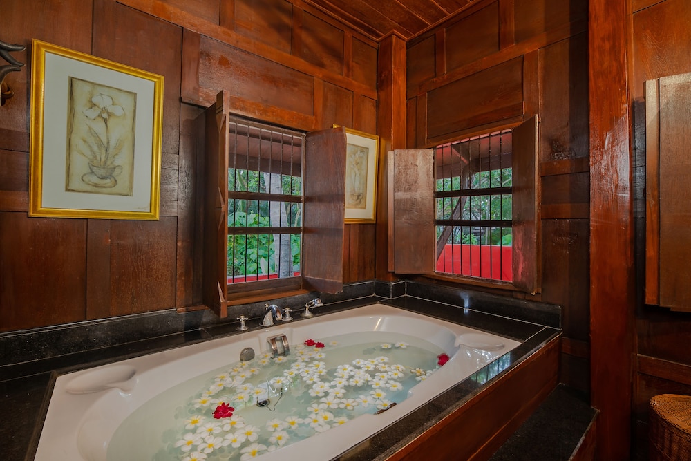 Royal Thai Villas Phuket