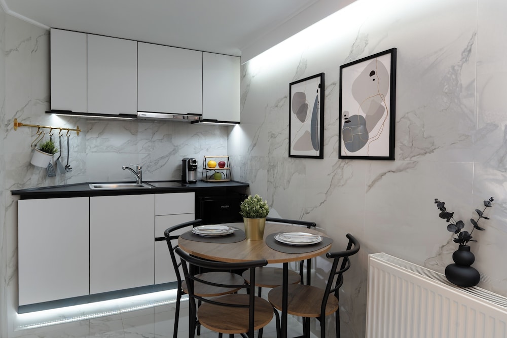 Koukaki Golden Lofts
