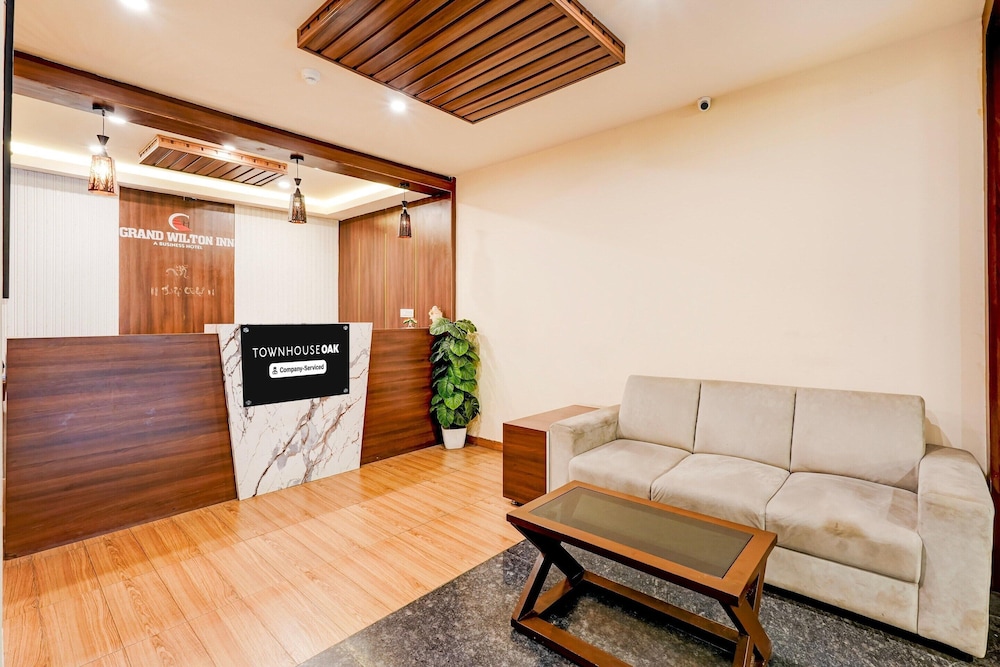 Premium Stays Near Phoenix Mall