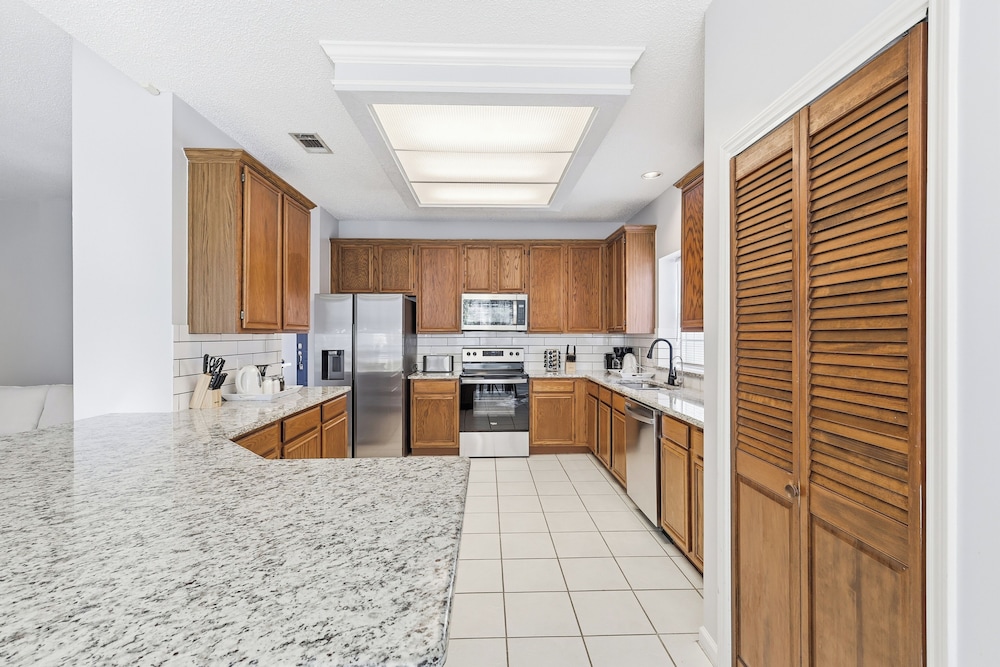 Bright & Cozy 4BR Home