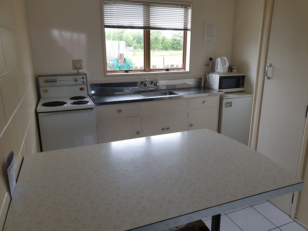 Castletown Motel view 4