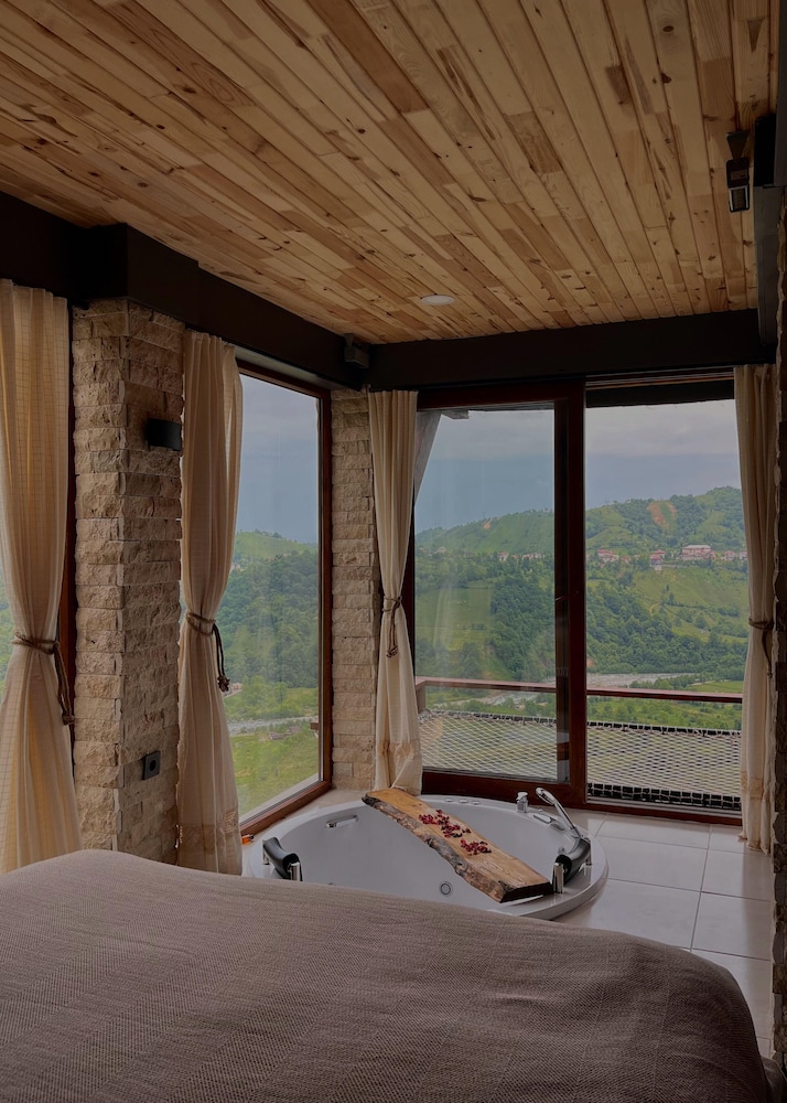 Keyfi Teras Bungalov view 3