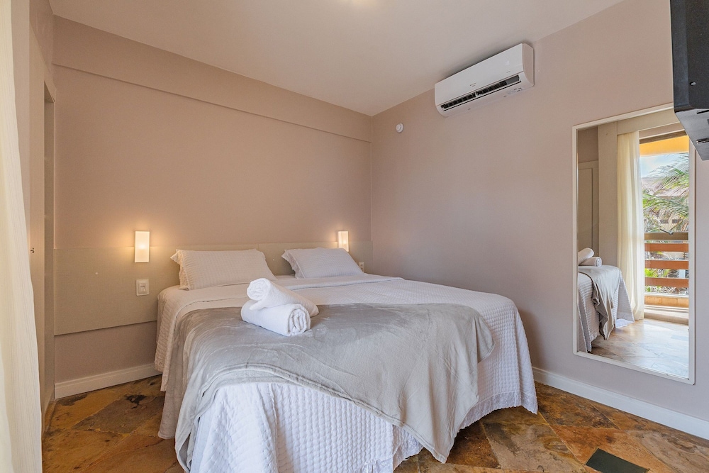 Beach Park Suites #333 Beachfront By Carpediem