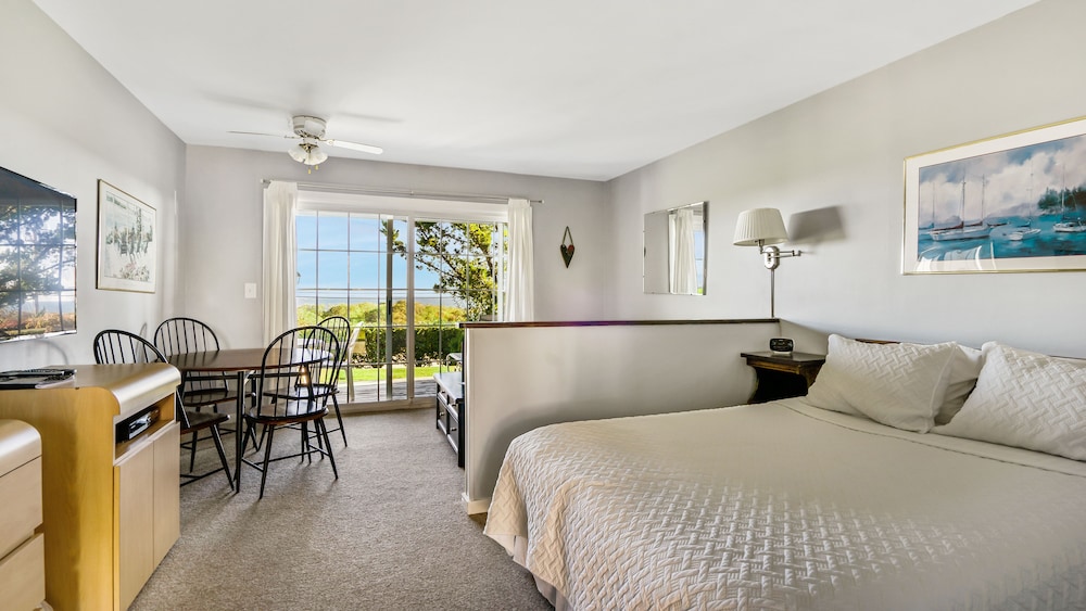 Beach Plum Resort