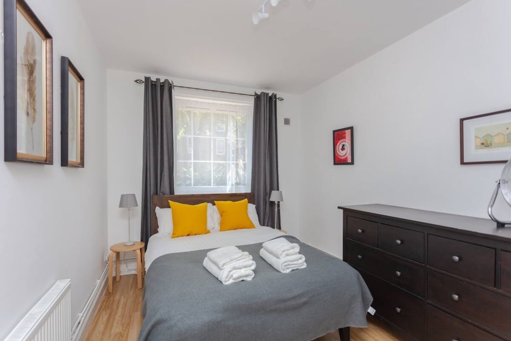 Fabulous 2 Bedroom Apartment in London Bridge