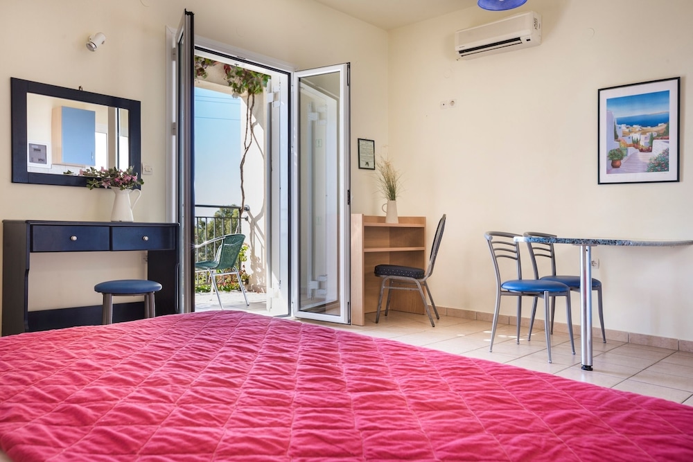 Marias Garden Apartments