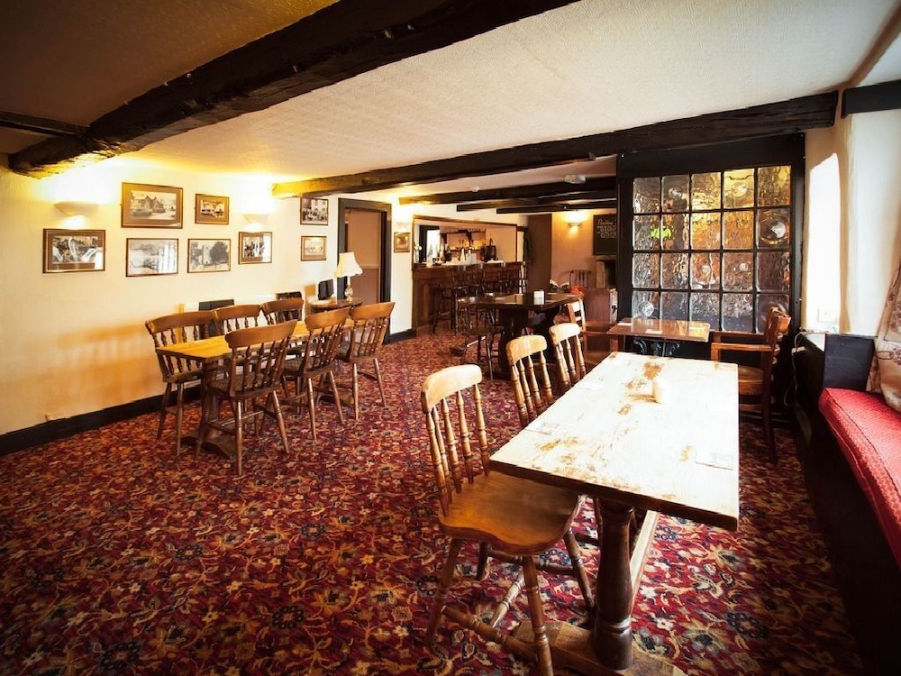 Penrith Vacations - Punch Bowl Inn - Property Image 12