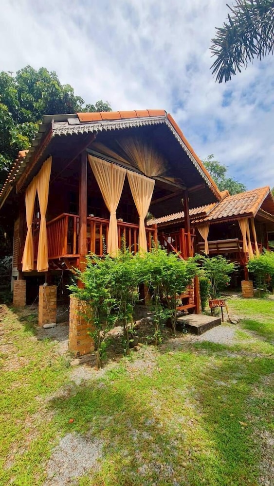 Teak House Lanta