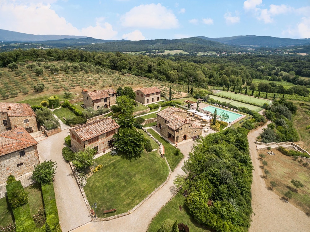 Poggio Cennina Resort