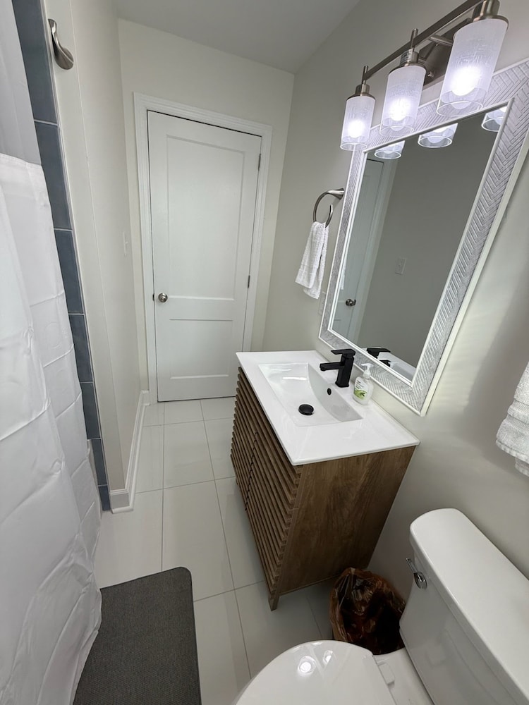New Cozy Durham 2 Bedroom Home B