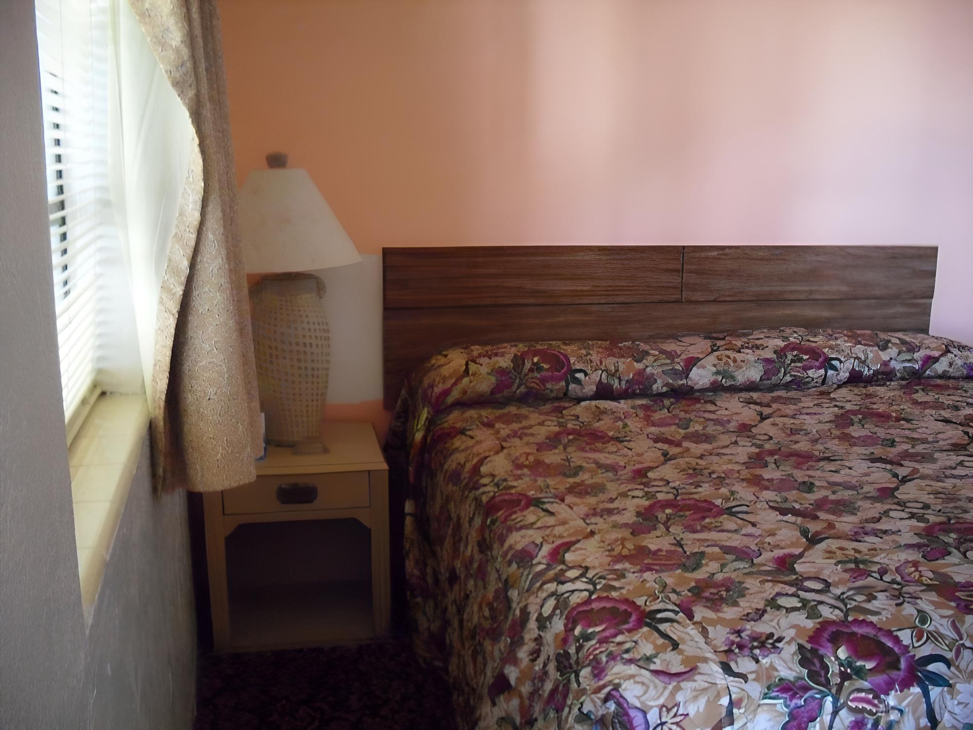 Shore Winds Motel