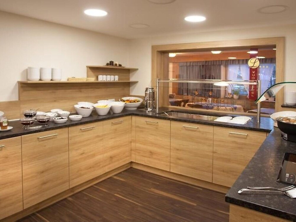 Nice Apartment in Langenfeld With Garden