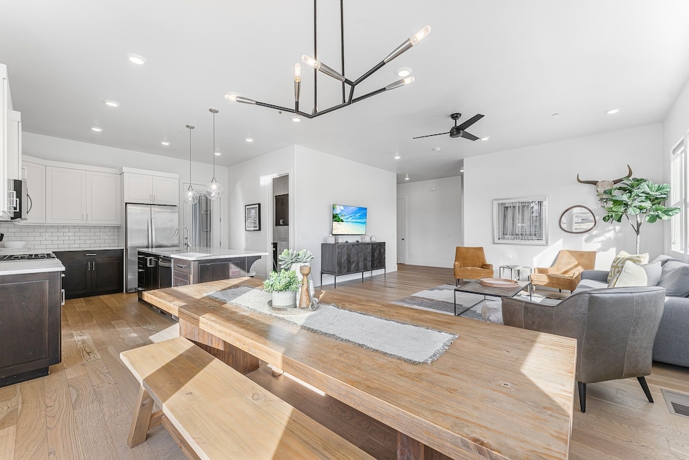 Tee For Two 6 Bedroom Condo