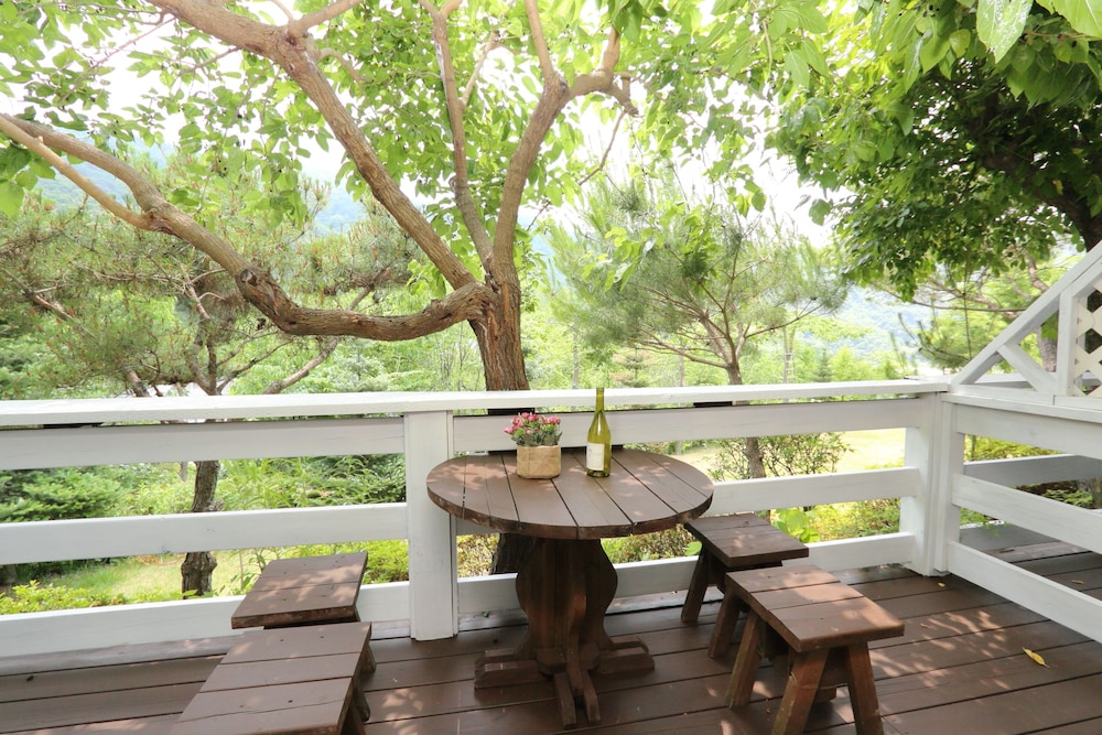 Sicily Pension