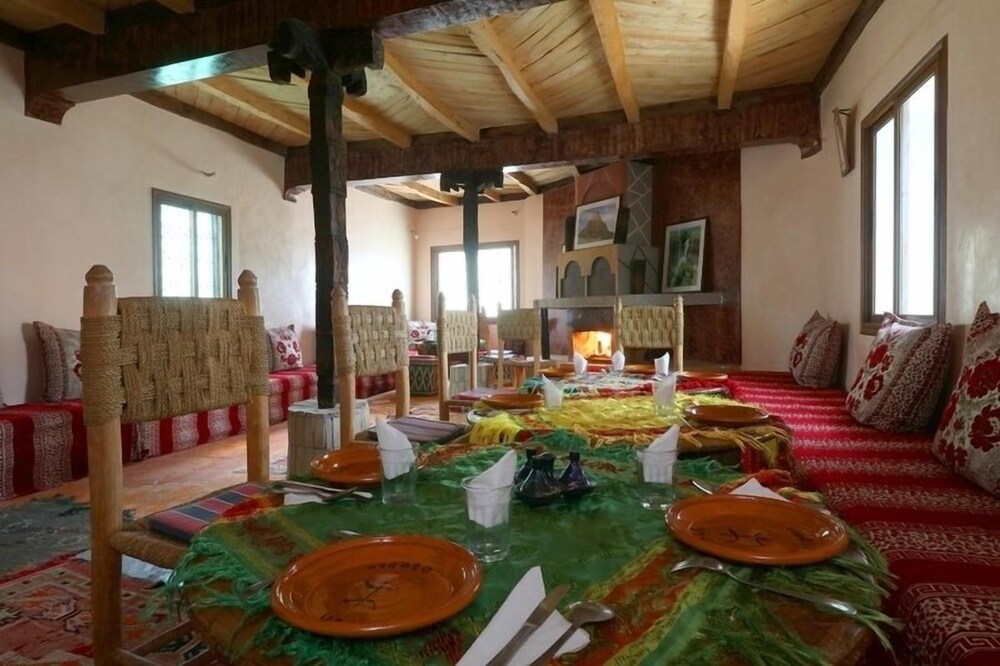 Roches Aremd - Hostel