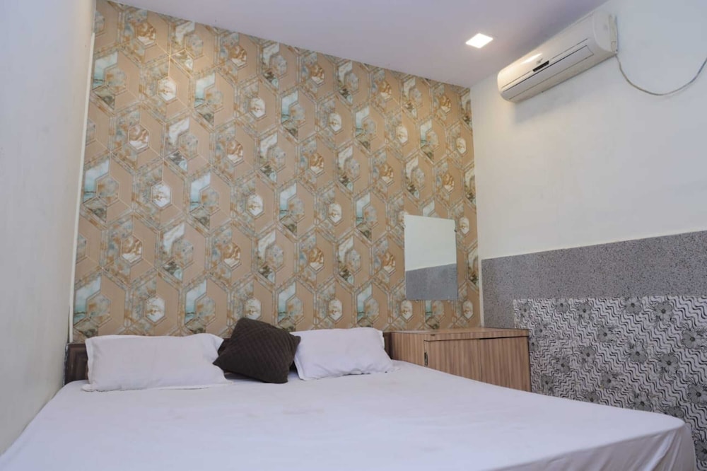 Hotel Jay Shree