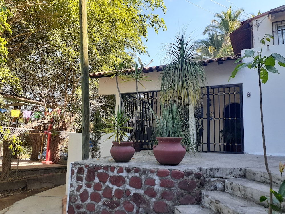 La Villa Palmier Your quiet House view 2