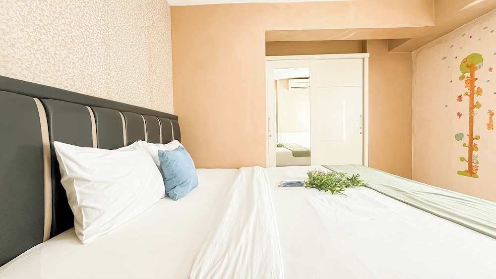 Good Deal And Homey 2Br Apartment Bassura City Near Mall
