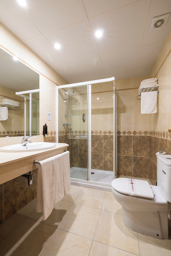 HOSTAL LOS VALLES