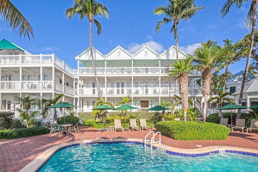 Coconut Beach Resort