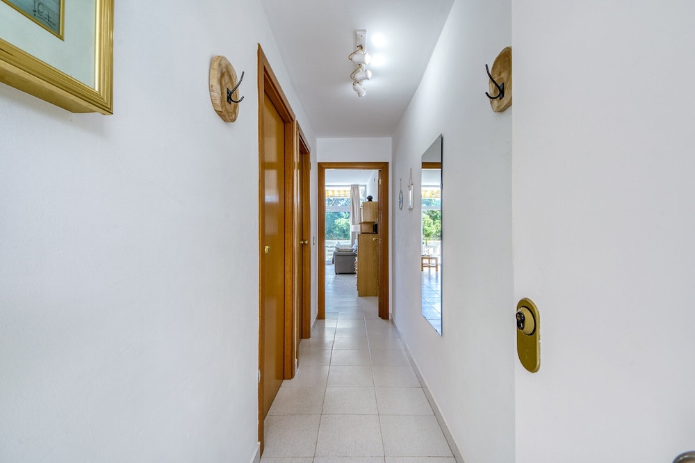 Apartment in Roses Near Beach