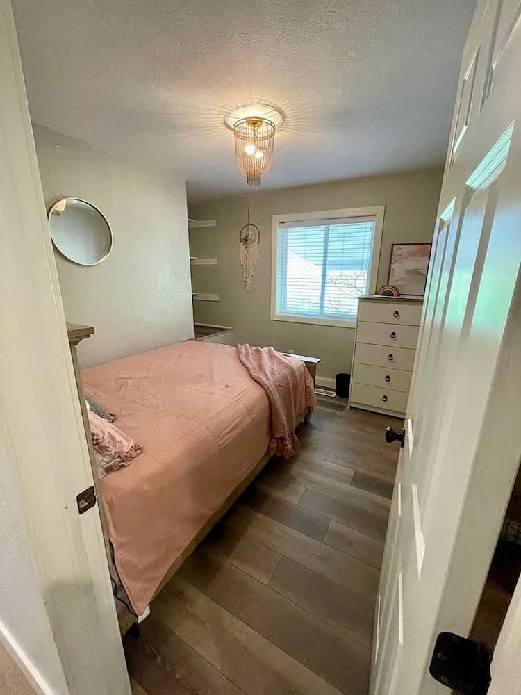 Black Hills Getaway With Hot Tub Game Room for 18