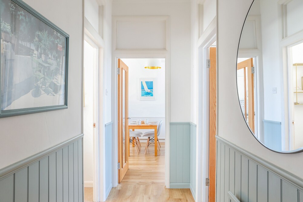4 Glenthorne House