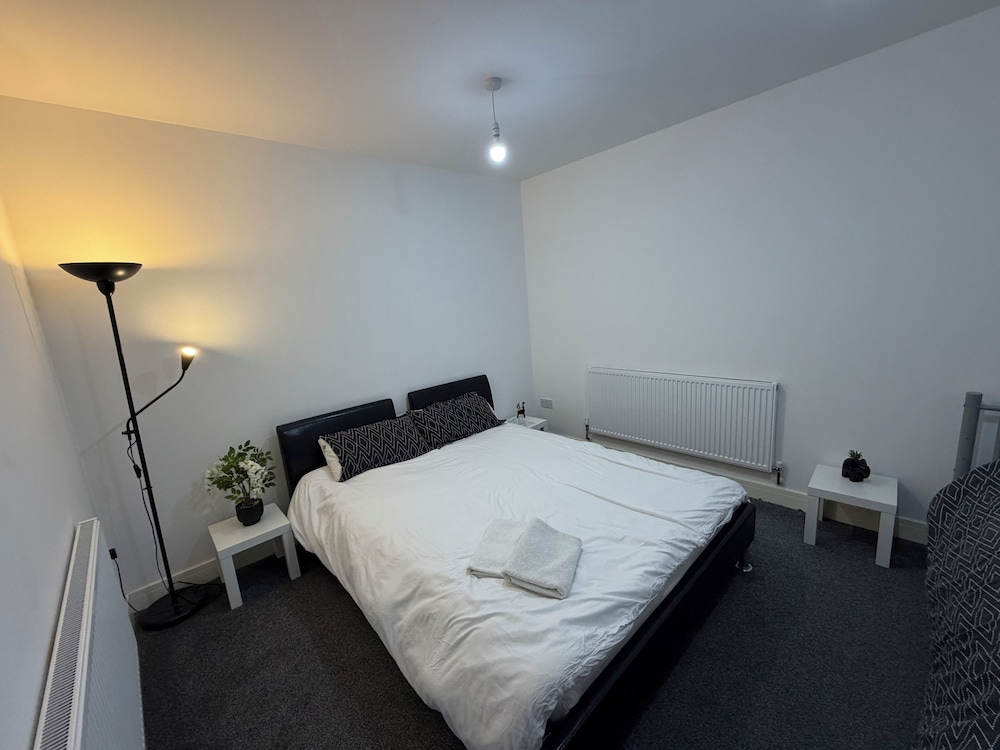 Seabreeze Suit Bournemouth Boscombe