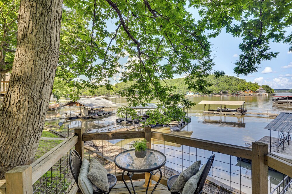 Pet-friendly Cabin w/ Dock & Lake Views in Edwards