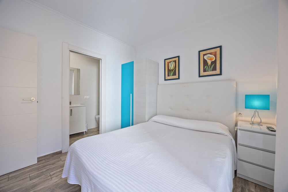 Apartamentos Chorrol