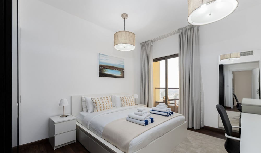 Short Stay Apartment Shams 1 Jumeirah Beach Residence 2 Bed Sleeps 6